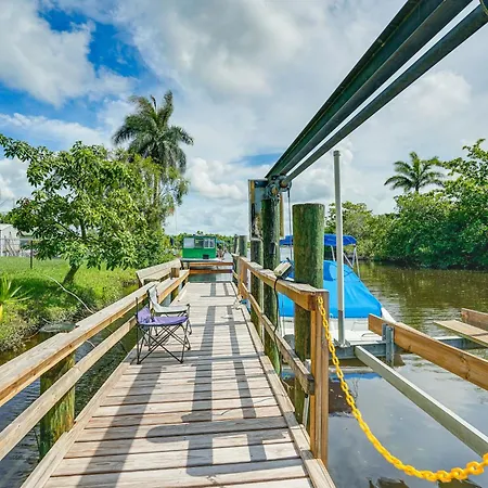 Riverfront Fort Myers Home With Boat Dock!